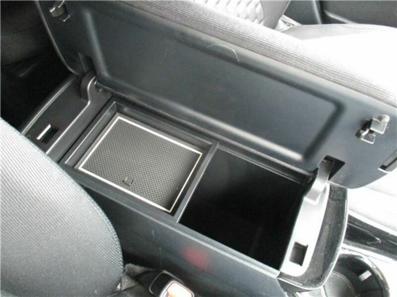 PRIUS PHV-42