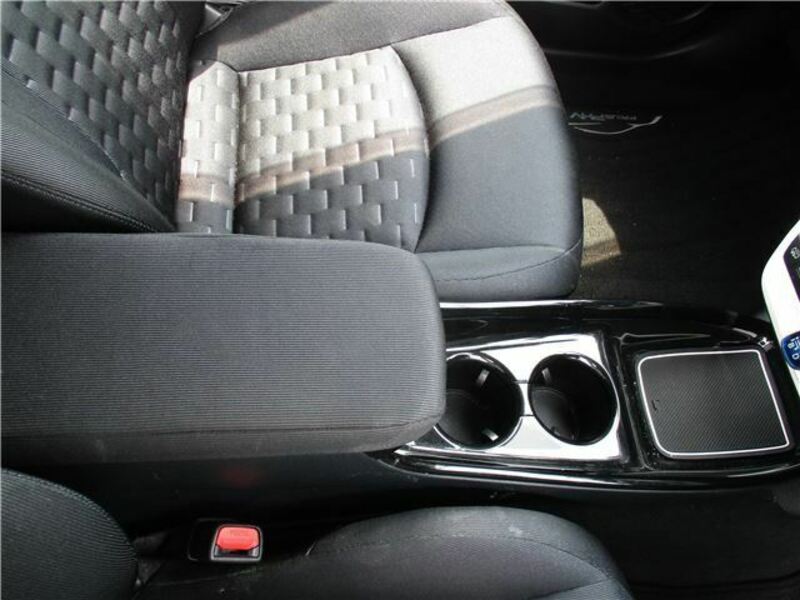 PRIUS PHV-43