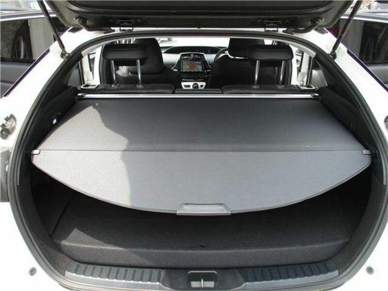 PRIUS PHV-44