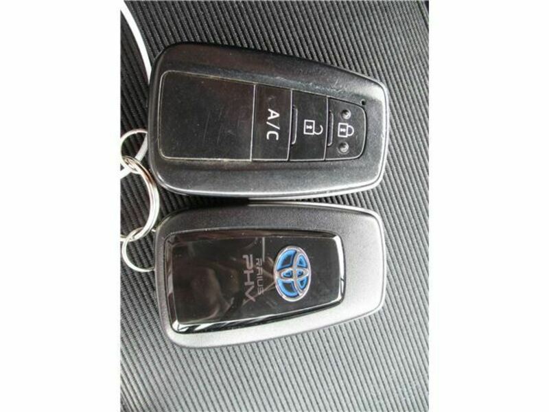 PRIUS PHV-46