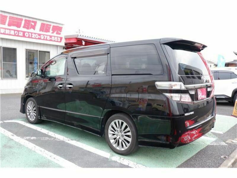 VELLFIRE-46