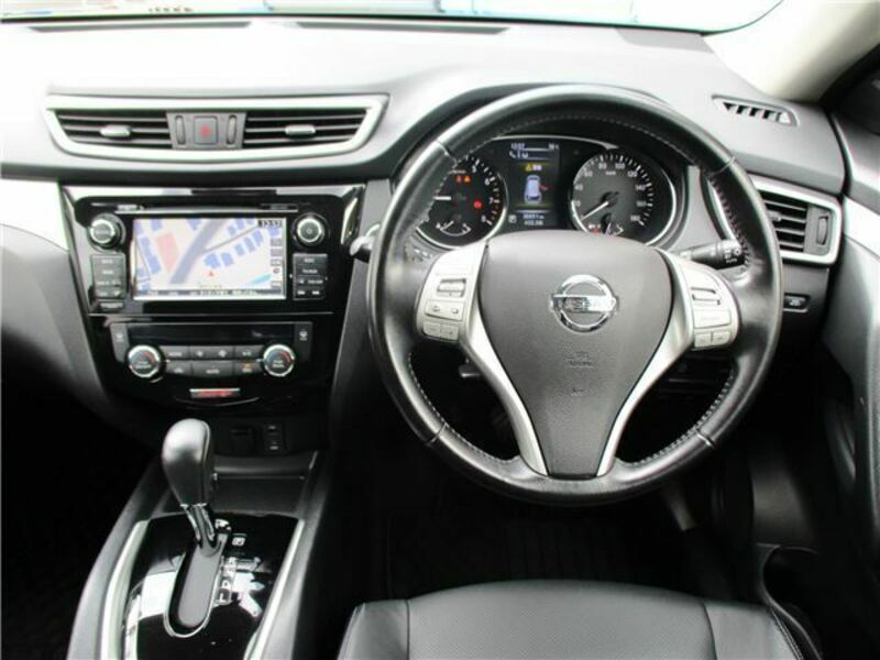 X-TRAIL-2