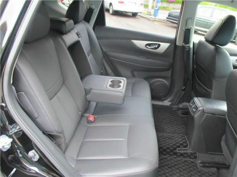 X-TRAIL-3