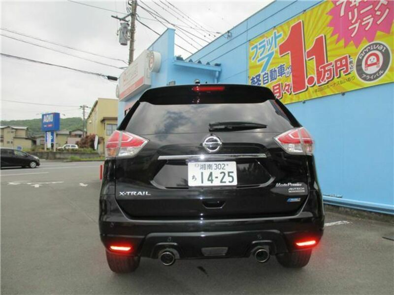 X-TRAIL-17
