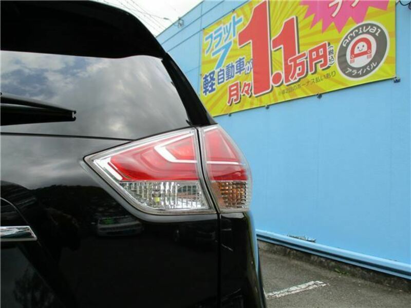 X-TRAIL-19