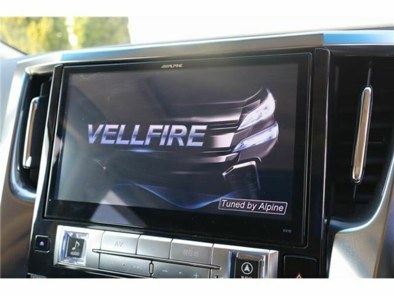 VELLFIRE-3