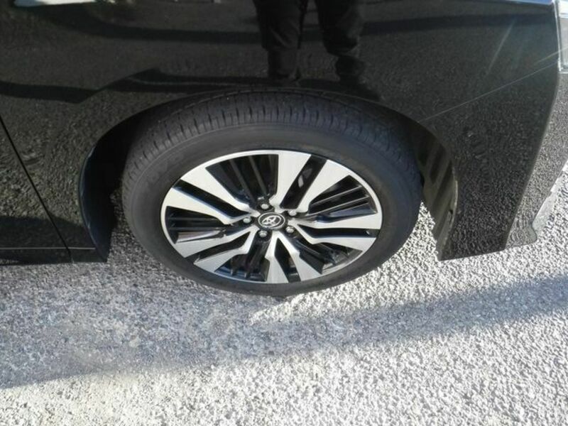 VELLFIRE-10