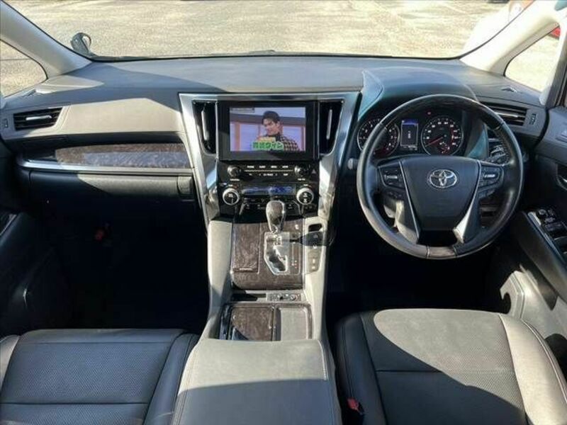 ALPHARD-1
