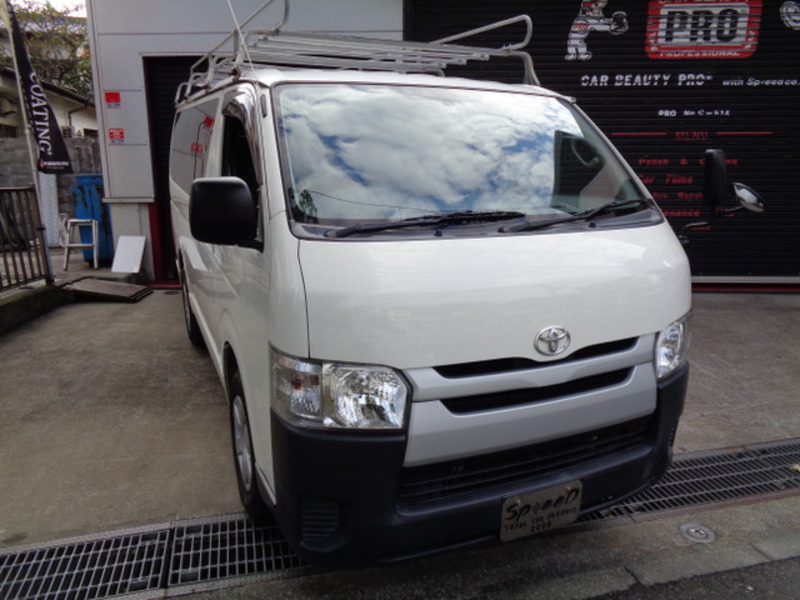 Used 2014 TOYOTA HIACE VAN TRH200V SBI Motor Japan