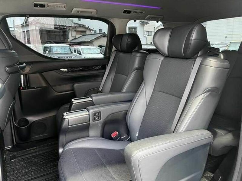 ALPHARD-18