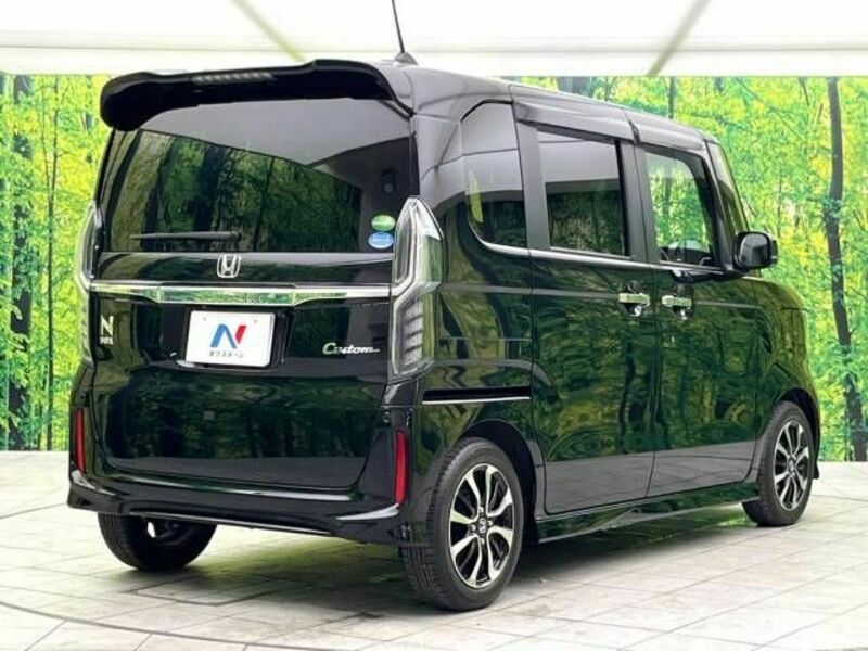 N BOX CUSTOM-17