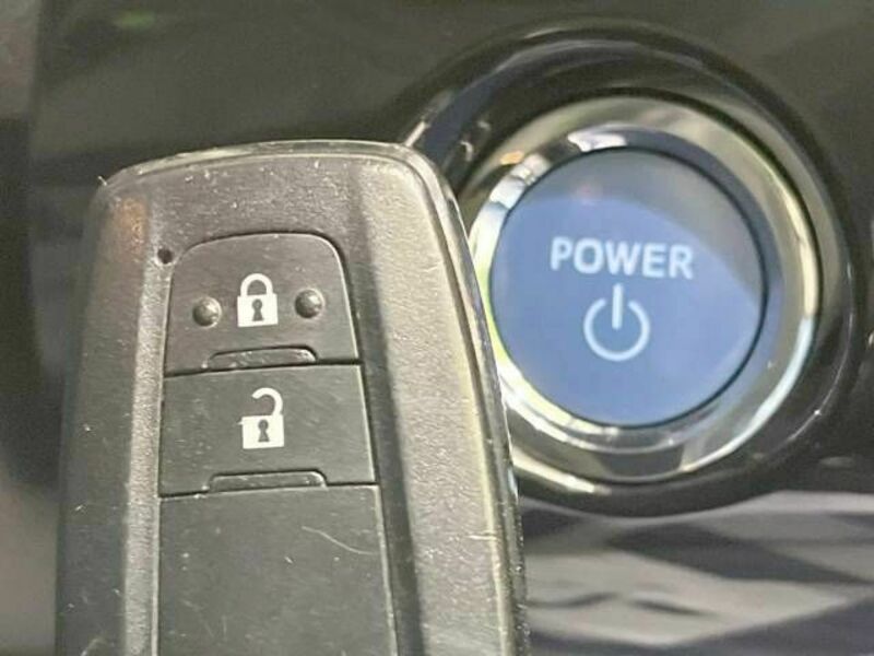 PRIUS-6