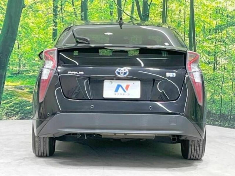 PRIUS-14
