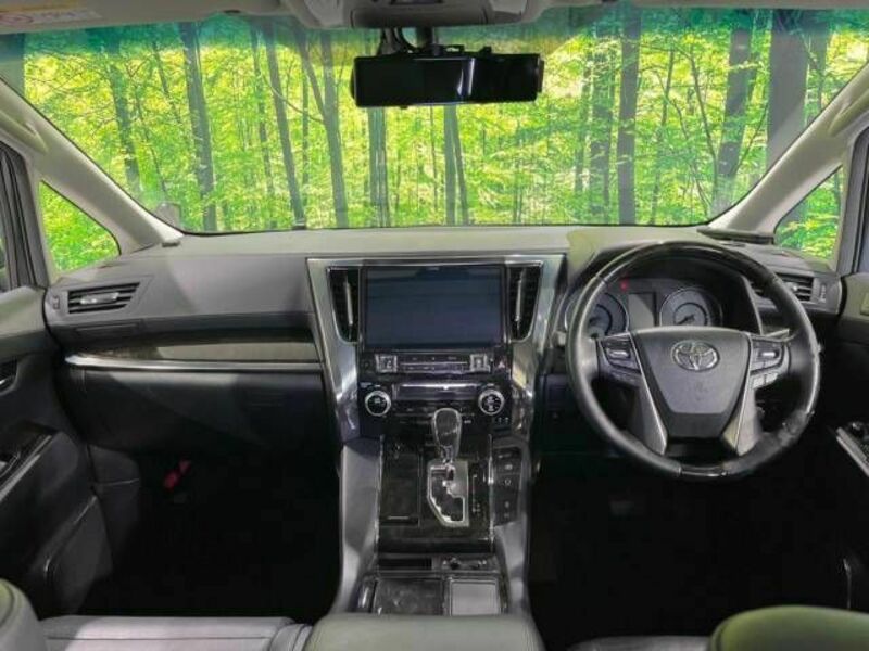 VELLFIRE-1