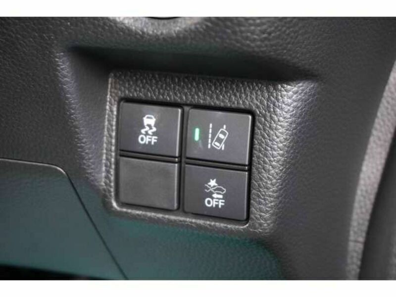 N BOX CUSTOM-13