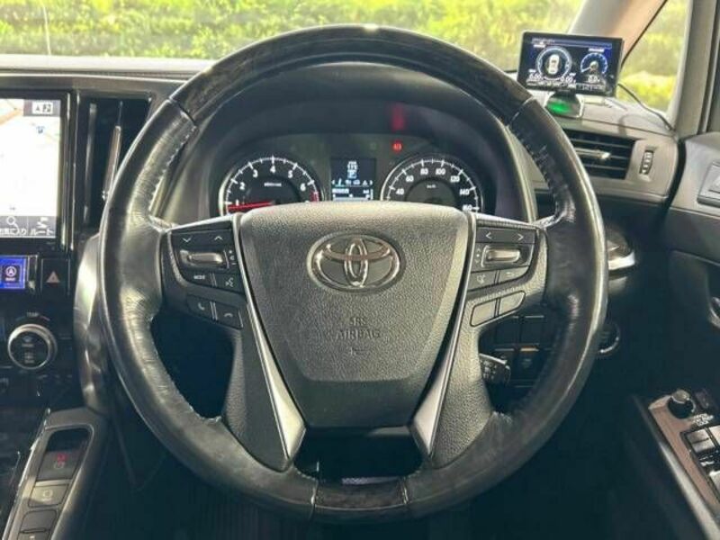 VELLFIRE-12