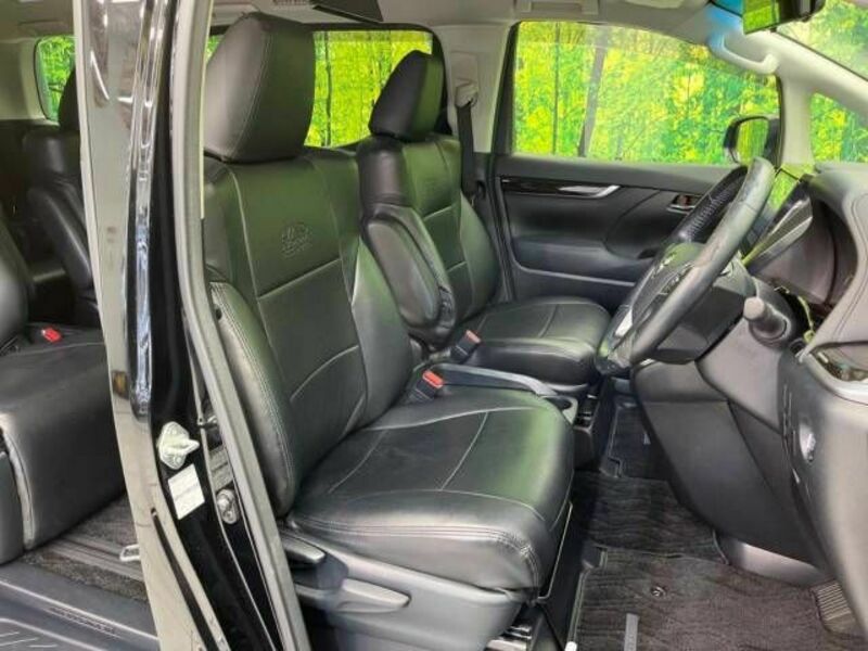 VELLFIRE-7
