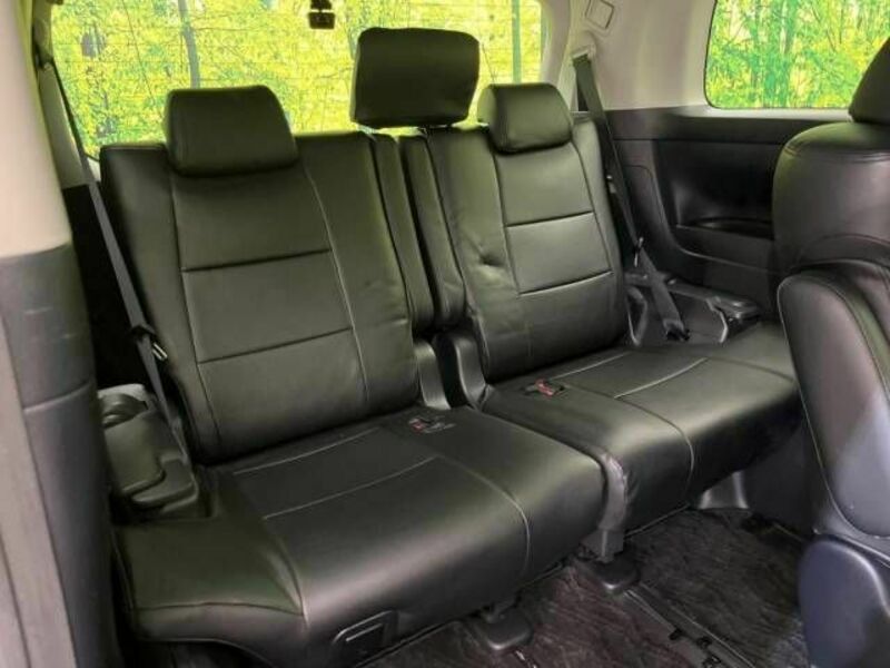 VELLFIRE-9