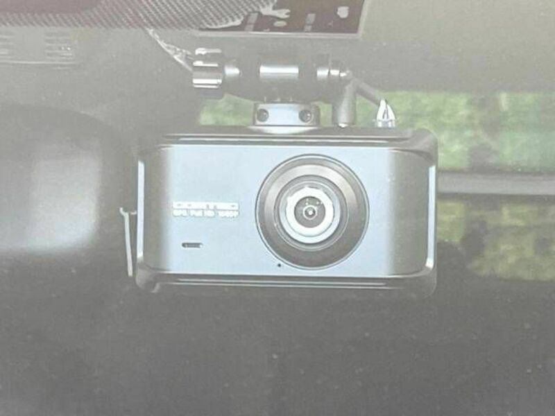 PRIUS-6
