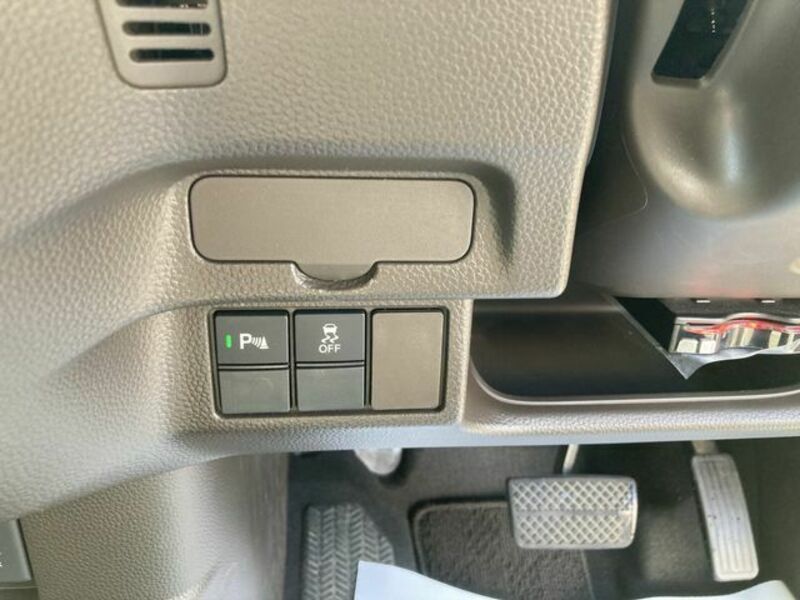 N BOX-11