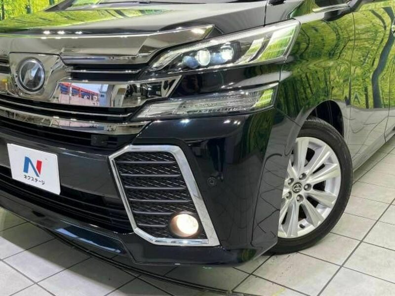 VELLFIRE-12