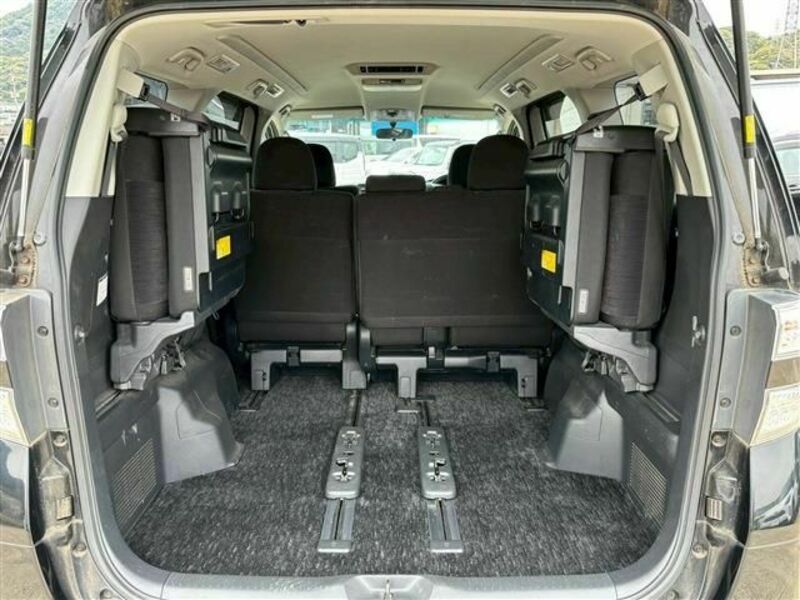 VELLFIRE-13
