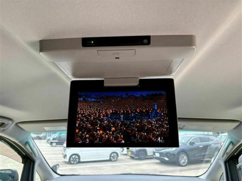 VELLFIRE-20