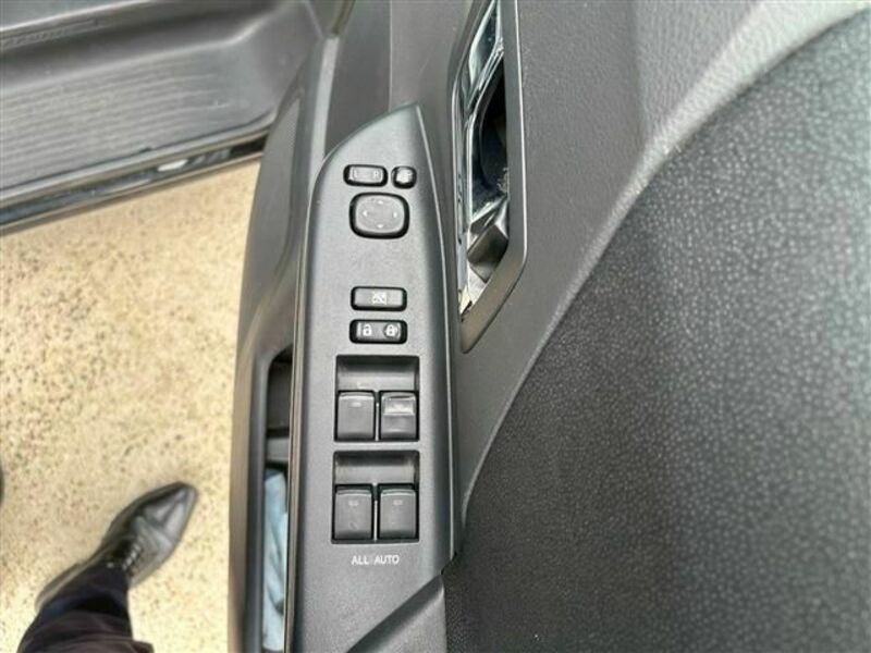 VELLFIRE-26