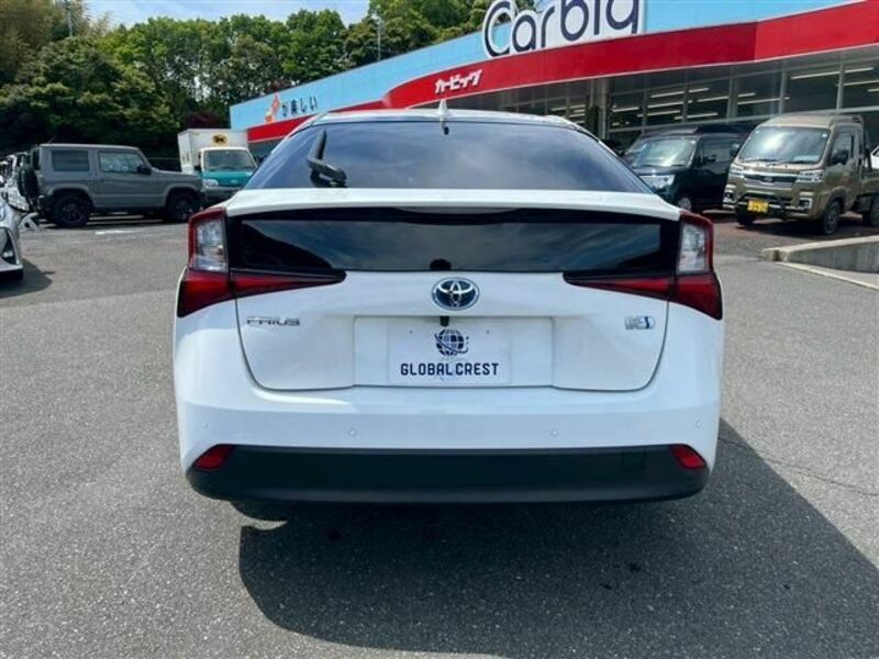 PRIUS-9