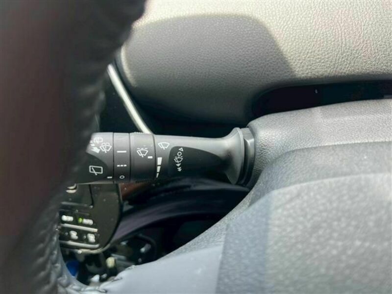 PRIUS-26