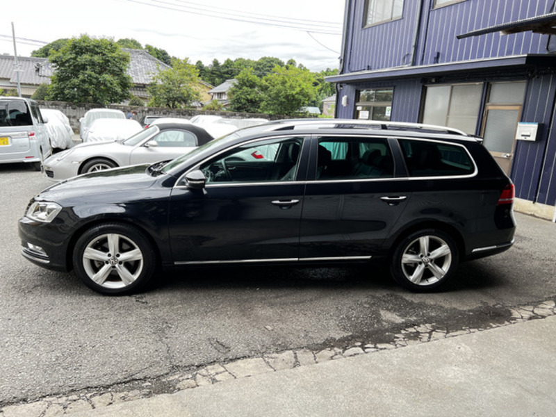 PASSAT VARIANT