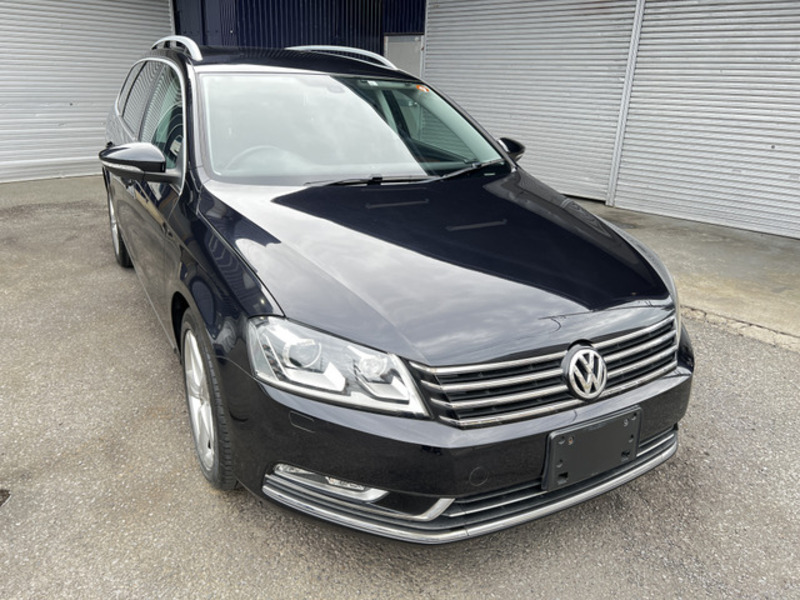 PASSAT VARIANT