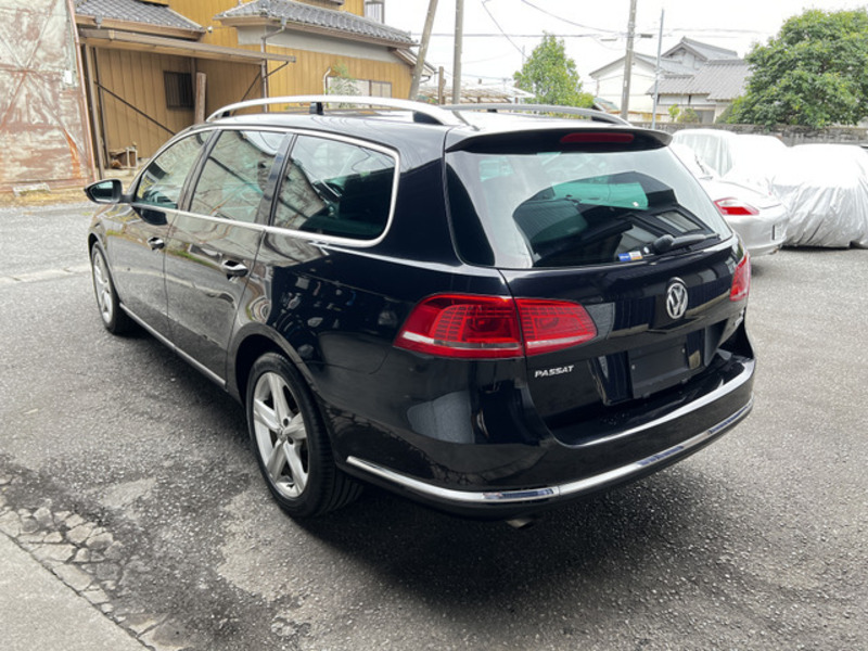 PASSAT VARIANT