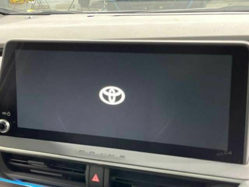 PRIUS-4