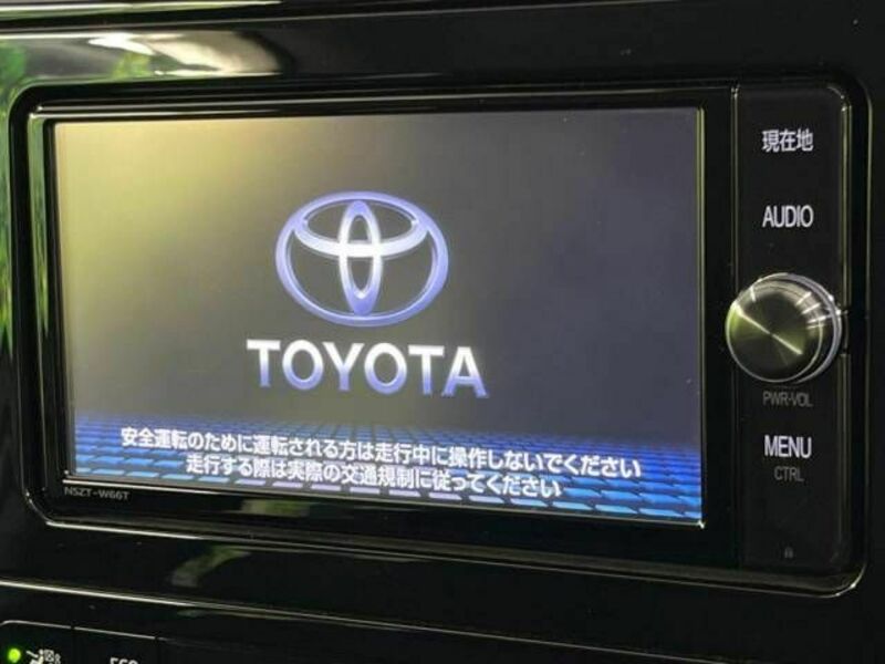 PRIUS-3
