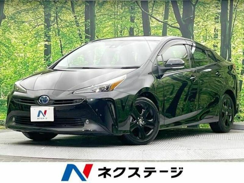 TOYOTA　PRIUS