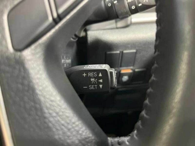 VELLFIRE-5