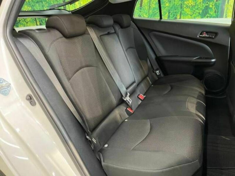 PRIUS-7