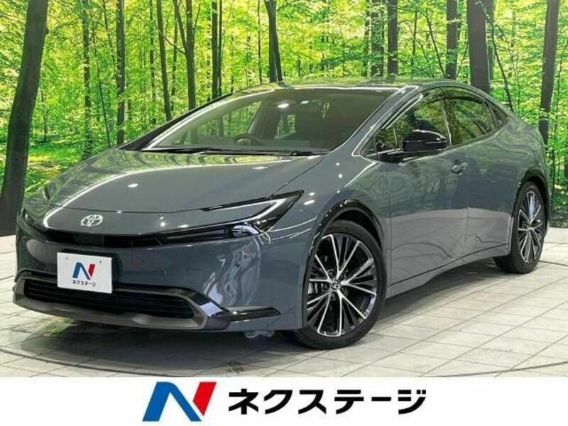 TOYOTA　PRIUS