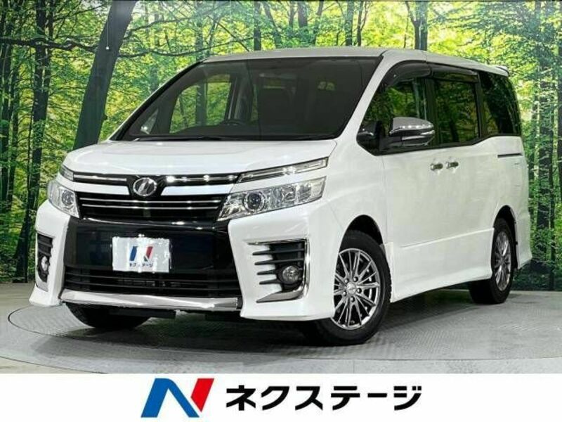 TOYOTA　VOXY