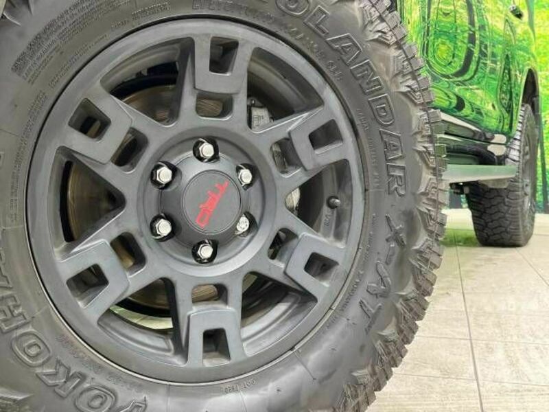 LAND CRUISER PRADO-12