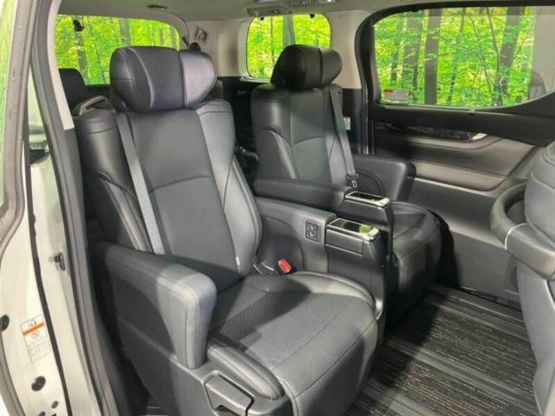 ALPHARD-9
