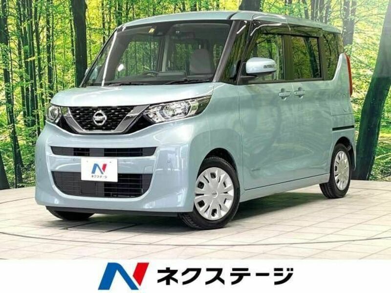 NISSAN　ROOX