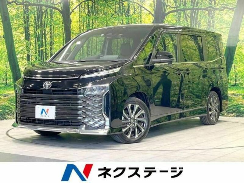 TOYOTA　VOXY
