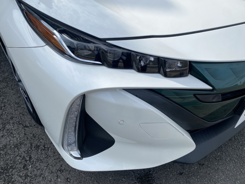 PRIUS PHV-13