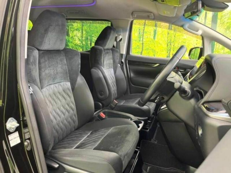 ALPHARD-7