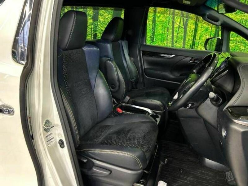 VELLFIRE-6