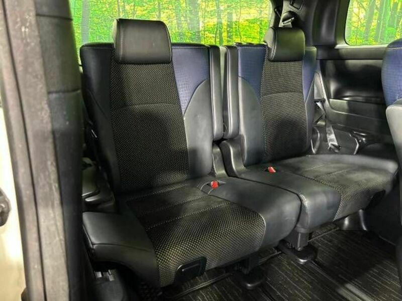 VELLFIRE-8