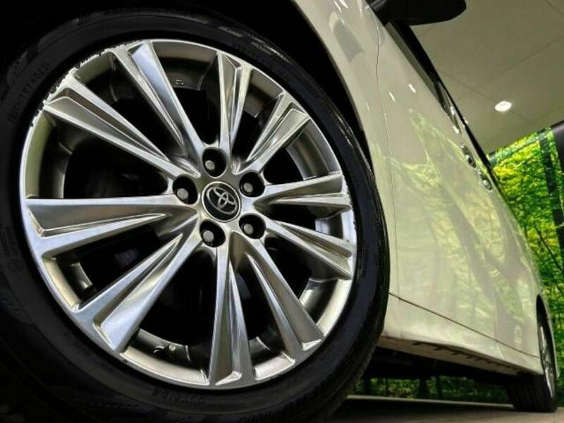 VELLFIRE-11