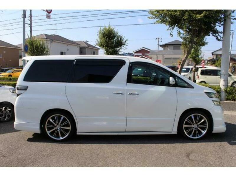 VELLFIRE